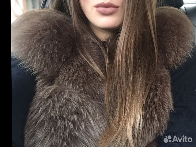 Меховой шоколадный жилет из песца