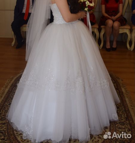 Свадебное платье