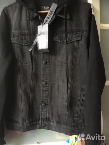Новая джинсовая мужская куртка размер М с капюшоно