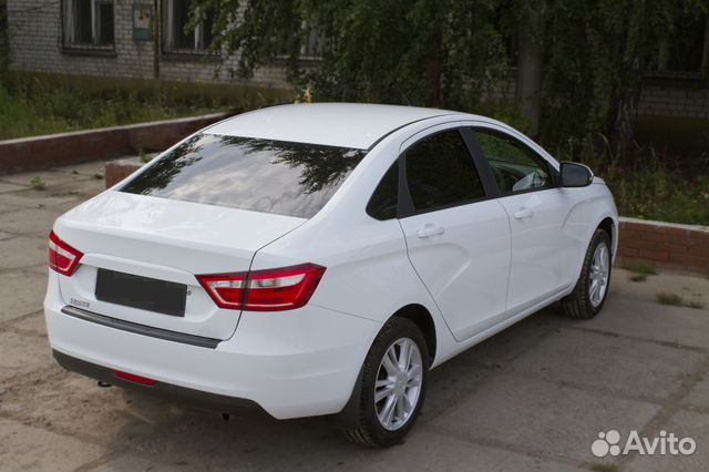 Накладка на задний бампер для LADA Vesta, 2015 +