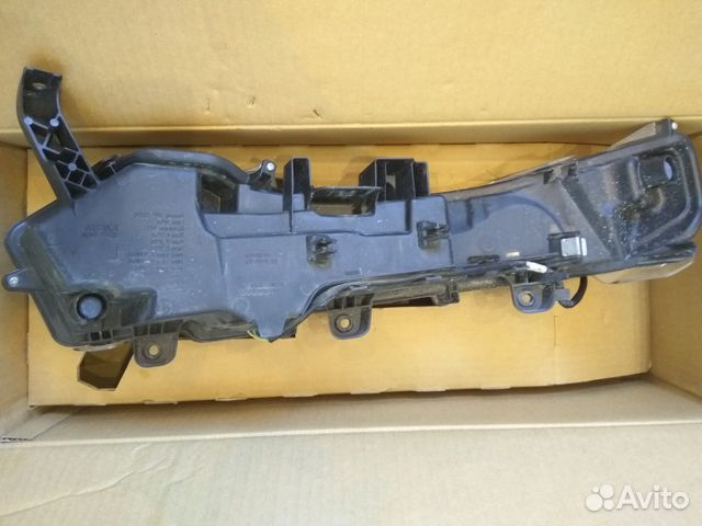 Фара противотуманная Lexus NX200 2014-2020г.в