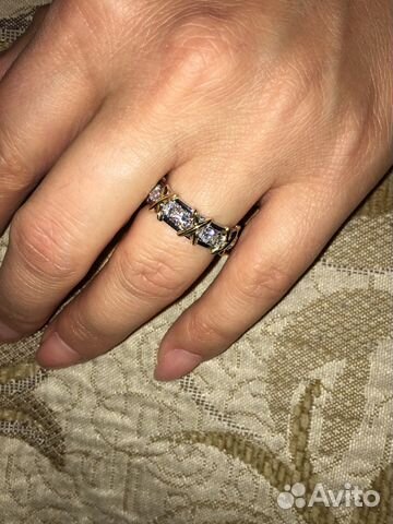 Золотое кольцо с бриллиантами тиффани Tiffany Золотое кольцо с бриллиантами тиффани Tiffany