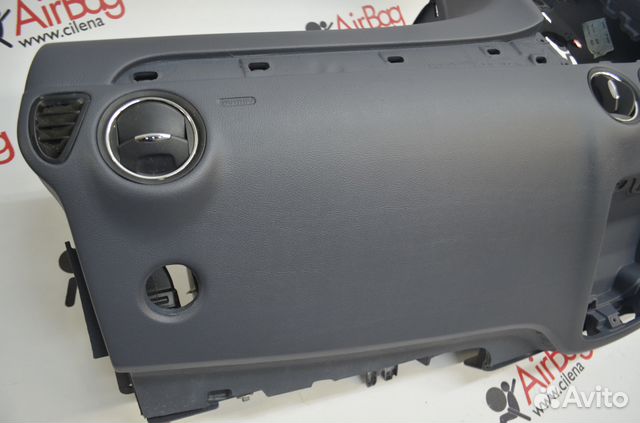 Торпедо панель приборов Ford C-MAX Торпедо панель приборов Ford C-MAX