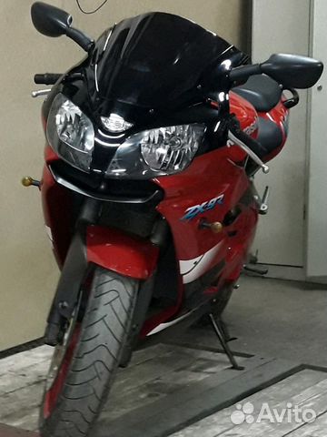 Kawasaki ZX9R