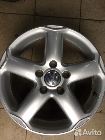 Диски бу r18 VW Touareg Оригинал как New и шины Диски бу r18 VW Touareg Оригинал как New и шины