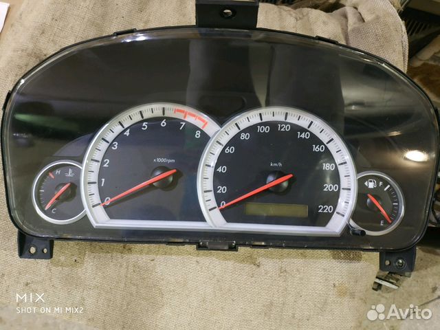 Щиток приборов на каптиву с100