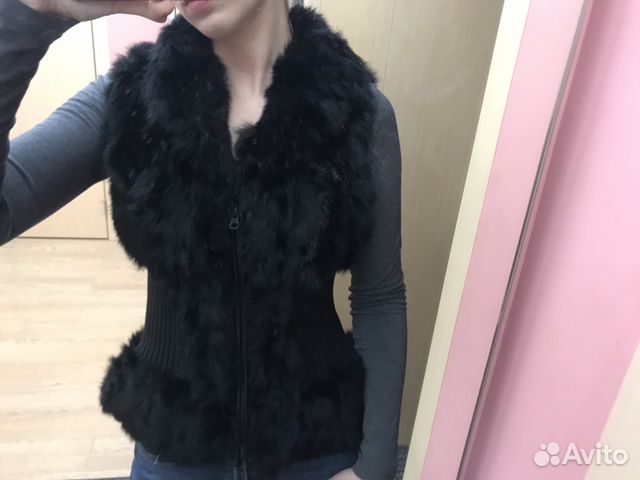 Жилетка новая из меха кролика