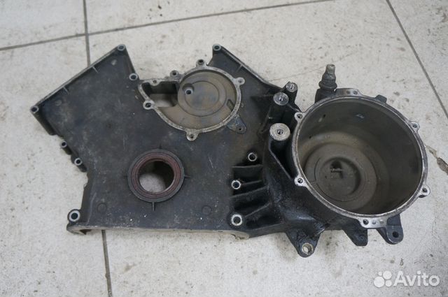 BMW Е53 Е38 Передняя крышка с Мотора m62B44TU BMW Е53 Е38 Передняя крышка с Мотора m62B44TU