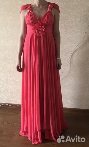 Платье вечернее