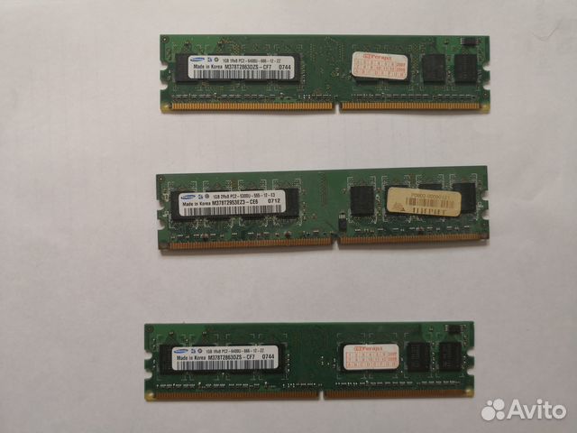 Память DDR2, 3x1 Гб, 2x1 Гб, 4х512 Мб Память DDR2, 3x1 Гб, 2x1 Гб, 4х512 Мб