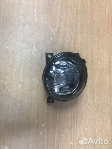 Туманка правая Шкода Октавия 5J0941068 Туманка правая Шкода Октавия 5J0941068