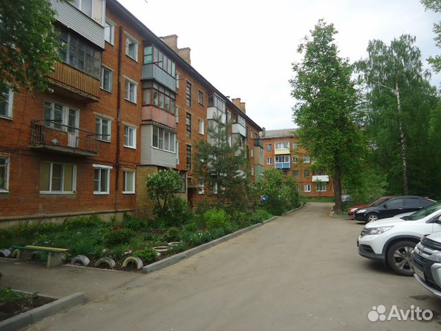 1-к квартира, 32 м², 1/4 эт.