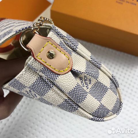 Клатч Louis Vuitton Луи Виттон