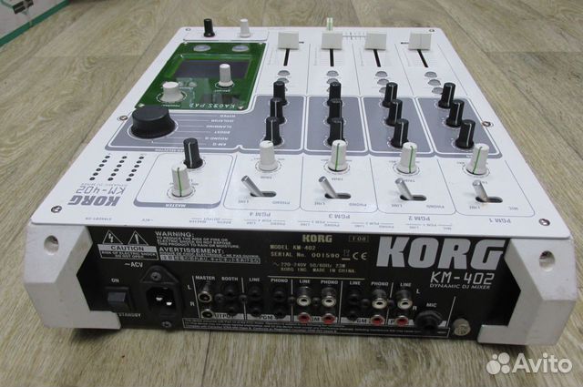 Korg km-402