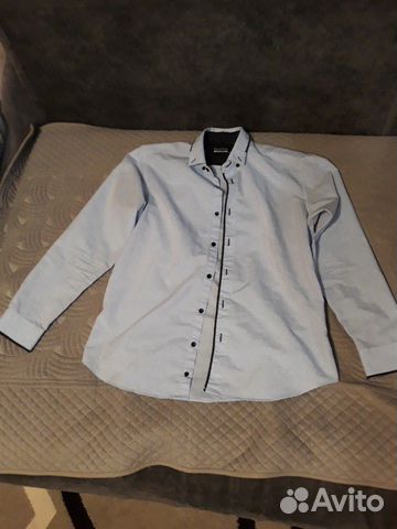 Рубашка голубая, на 13-14 лет