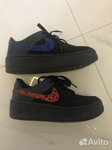 Кроссовки Nike