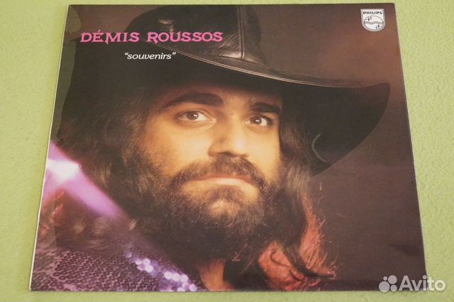 Руссос сувенир слушать. Demis Roussos - from Souvenirs to Souvenirs, альбом, Дата релиза. Demis Roussos - Sing an Ode to Love альбом. Demis Roussos from Souvenirs to Souvenirs текст песни.