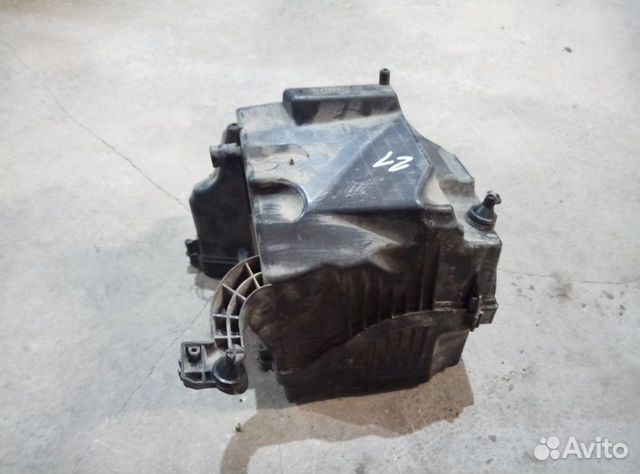 Корпус воздушного фильтра Ford Focus 2 08-11 1 Корпус воздушного фильтра Ford Focus 2 08-11 1