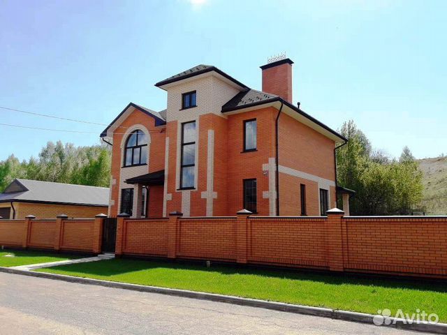 Коттедж 234.4 м² на участке 11 сот.