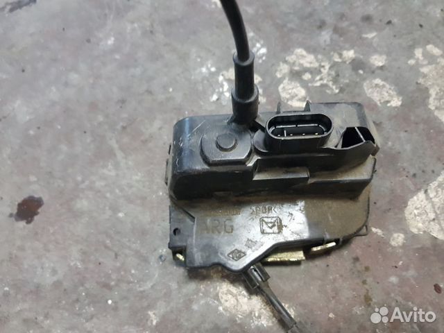 Замок двери nissan primera p12 Замок двери nissan primera p12