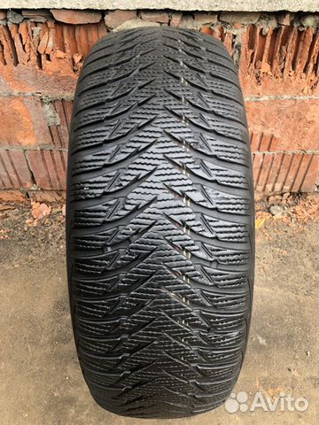 Зимняя шина 205/55 R16 Goodyear Ultra Grip 8 Зимняя шина 205/55 R16 Goodyear Ultra Grip 8