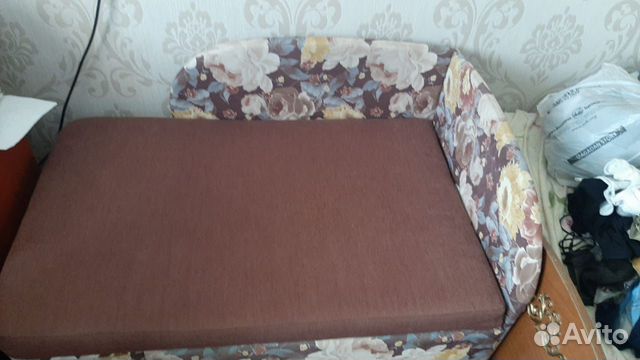 Диван-малютка