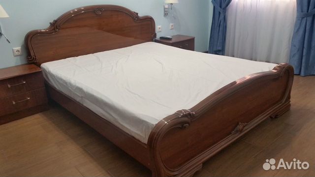 Кровать с матрасом 160 х 200