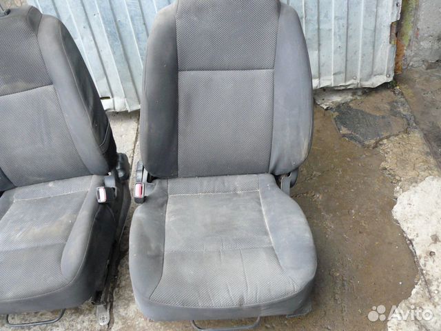 Передние сидения для Chevrolet Aveo T250