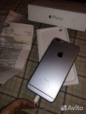 Телефон iPhone