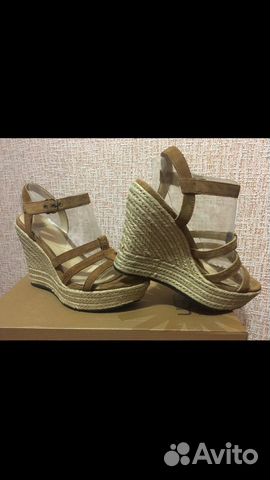 Босоножки UGG australia-38р Босоножки UGG australia-38р