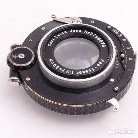 Carl Zeiss Jena 300mm f/9 Apo-Tessar