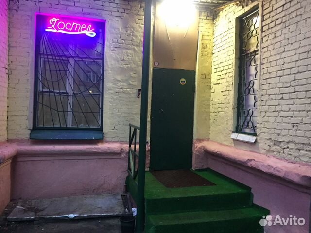 Комната 28 м² в 9-к, 1/5 эт.