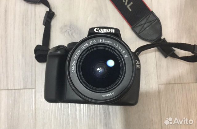 Зеркальный фотоаппарат Canon EOS 1100D Зеркальный фотоаппарат Canon EOS 1100D