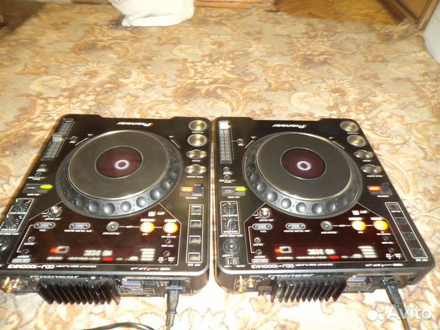 Pioneer CDj 1000 mk3 -2шт