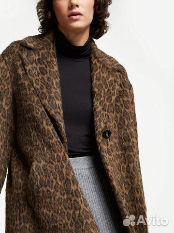 Пальто Max Mara Weekend Пальто Max Mara Weekend