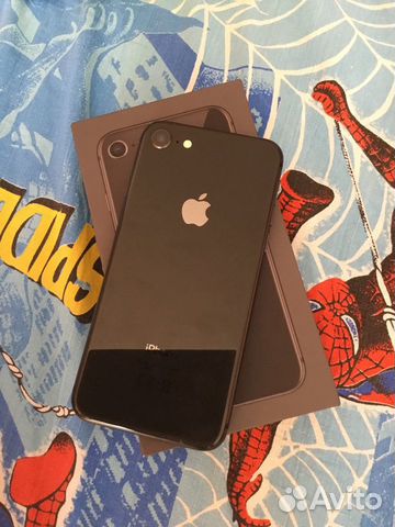 iPhone 8 iPhone 8