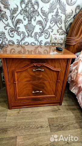 Кровать с тумбочками