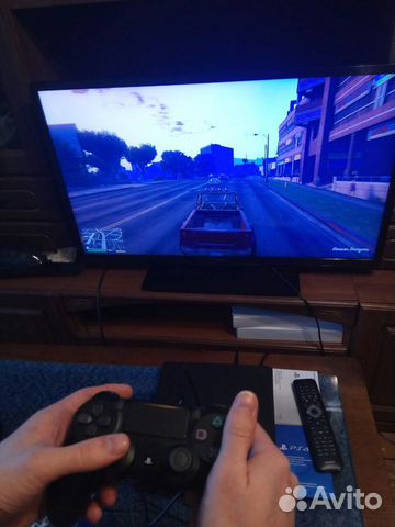 Sony Playstation 4 slim 500 gb + второй геймпад Sony Playstation 4 slim 500 gb + второй геймпад
