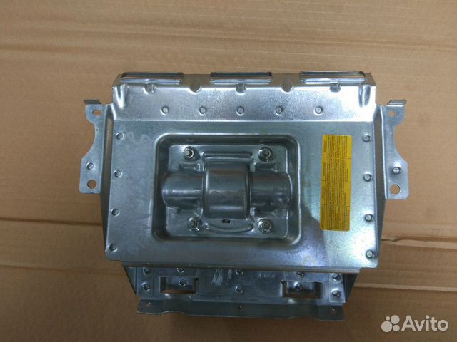 Подушка безопасности пассажира Renault Symbol 2 Подушка безопасности пассажира Renault Symbol 2