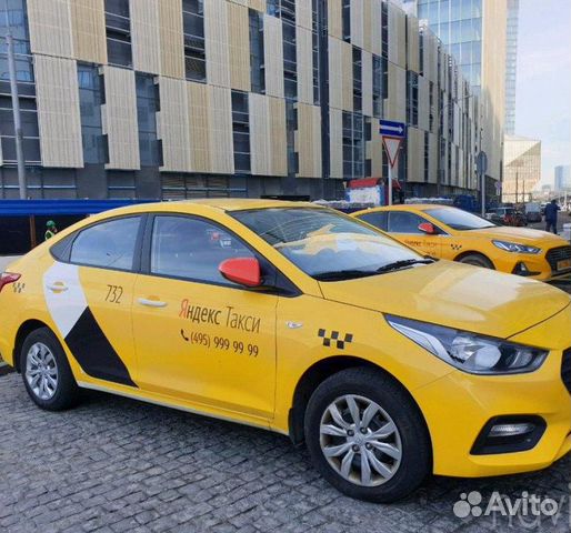 Оклейка авто под такси. Брендирование Яндекс и т.д