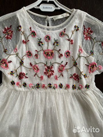 Платье фирмы Zara Платье фирмы Zara