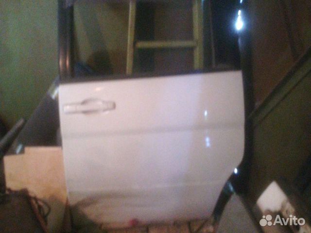 Двери на nissan serena Двери на nissan serena