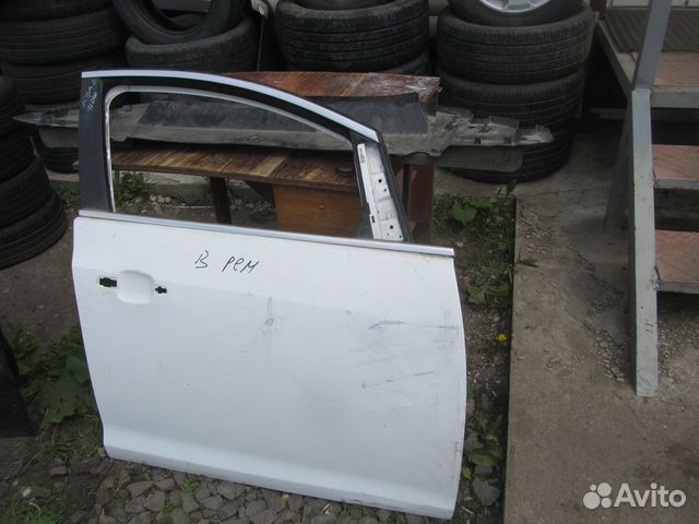 Дверь передняя правая Opel Astra J Дверь передняя правая Opel Astra J
