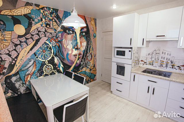 4-к квартира, 95 м², 3/10 эт.