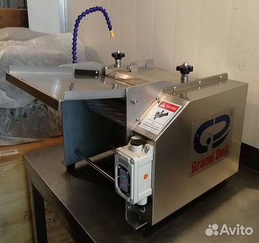 Шкуросъемная машина для рыбы Grand Bell 270 Шкуросъемная машина для рыбы Grand Bell 270