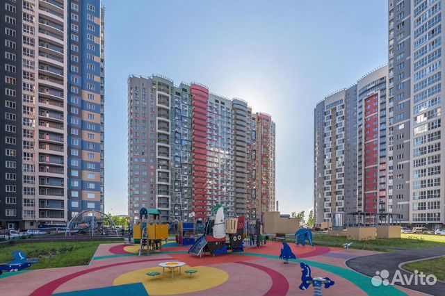 3-к квартира, 94 м², 4/23 эт.