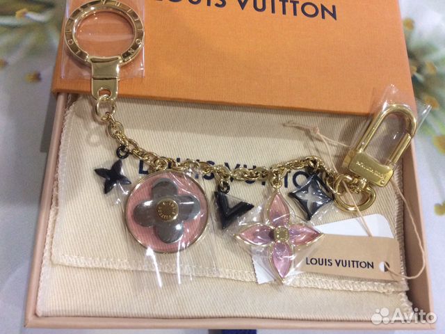 Брелок Louis Vuitton, новый Брелок Louis Vuitton, новый