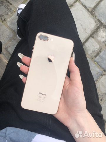 Apple iPhone 8 Plus 64 гб (защитное стекло старое) Apple iPhone 8 Plus 64 гб (защитное стекло старое)