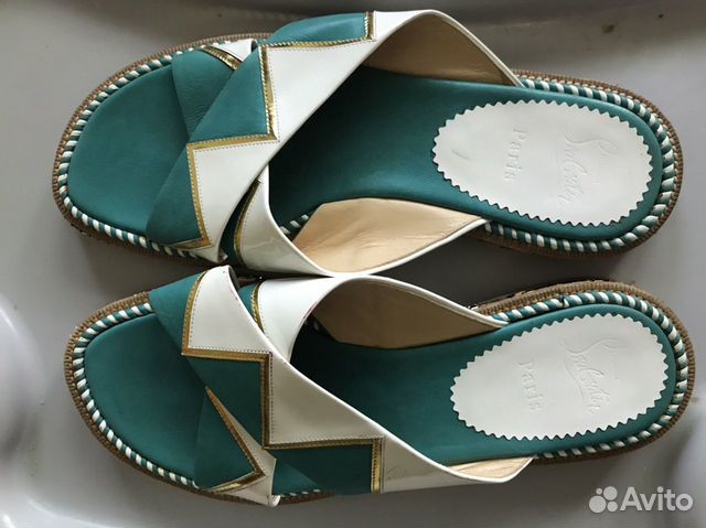 Шлепанцы тапочки сланцы Италия christian louboutin Шлепанцы тапочки сланцы Италия christian louboutin
