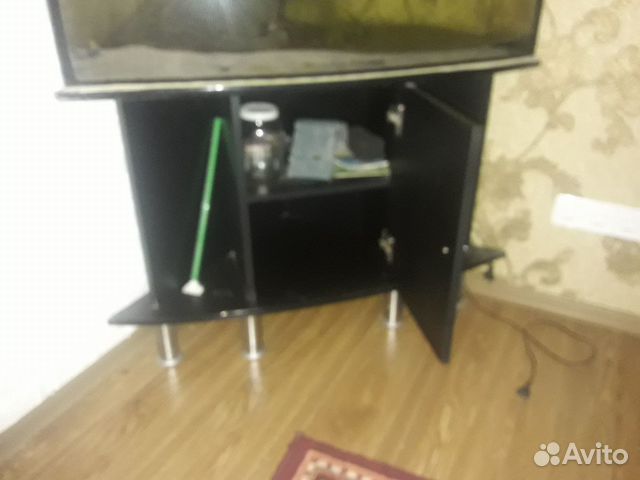 Угловой аквариум Wromak с тумбой Угловой аквариум Wromak с тумбой